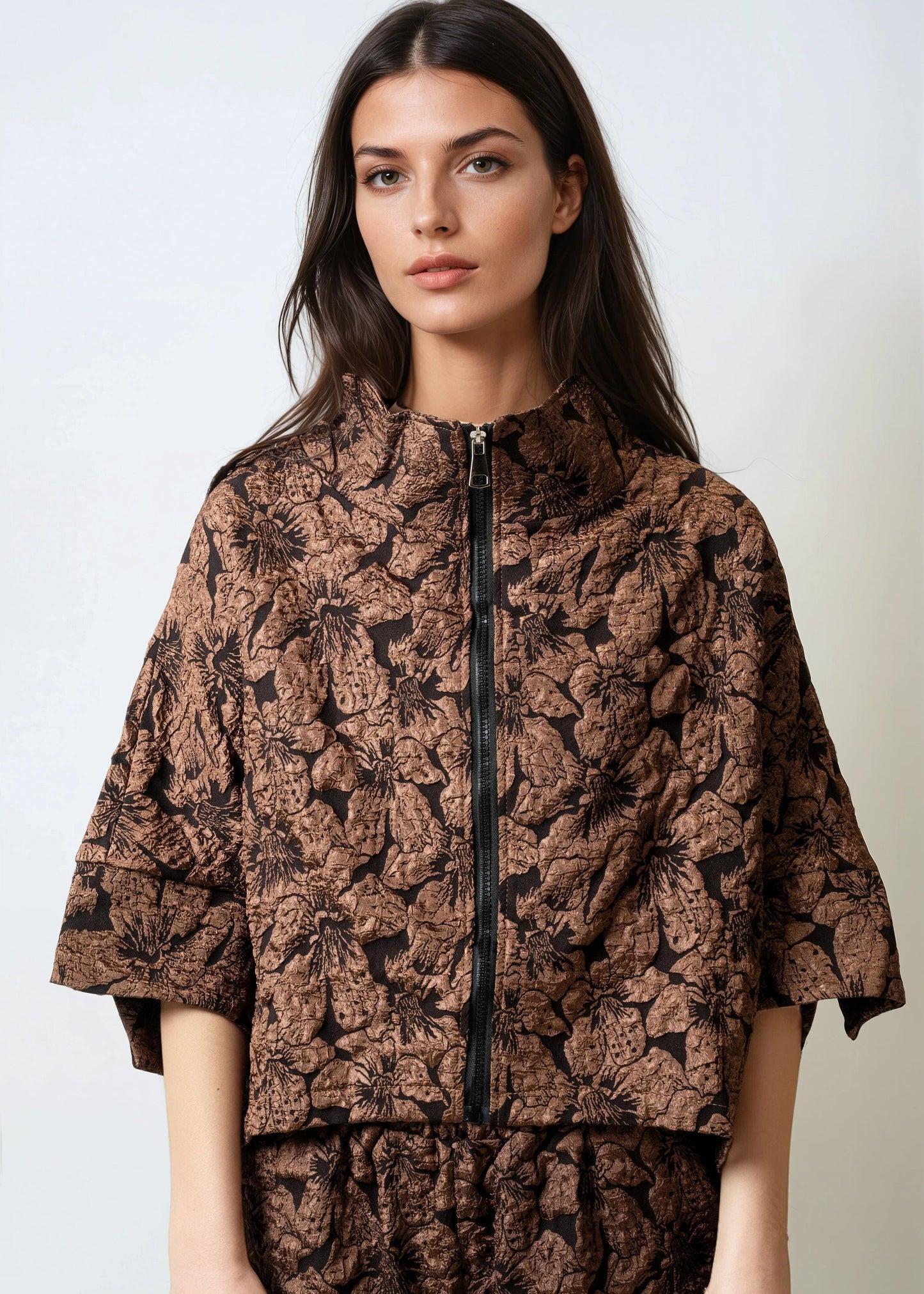 Textured Floral Zip Set